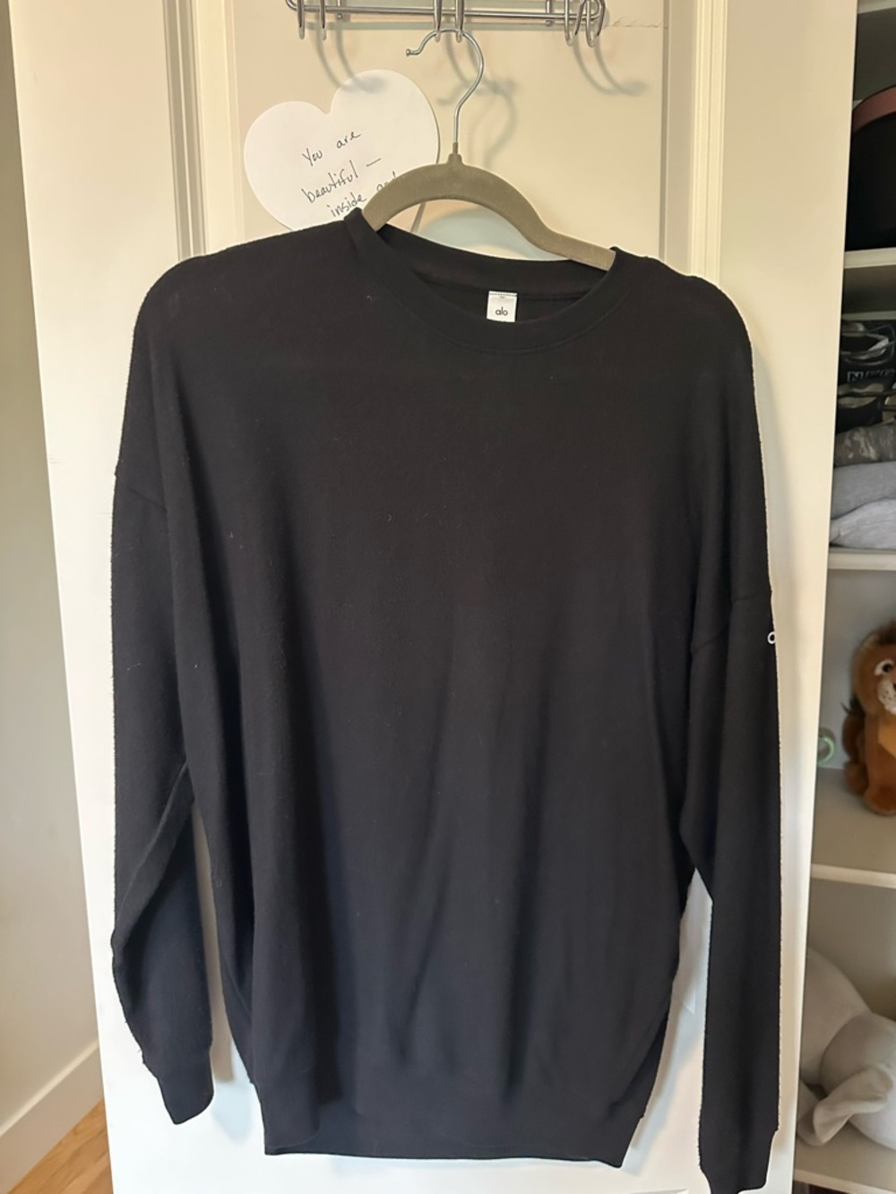 ALO Yoga Black Crewneck Pullover